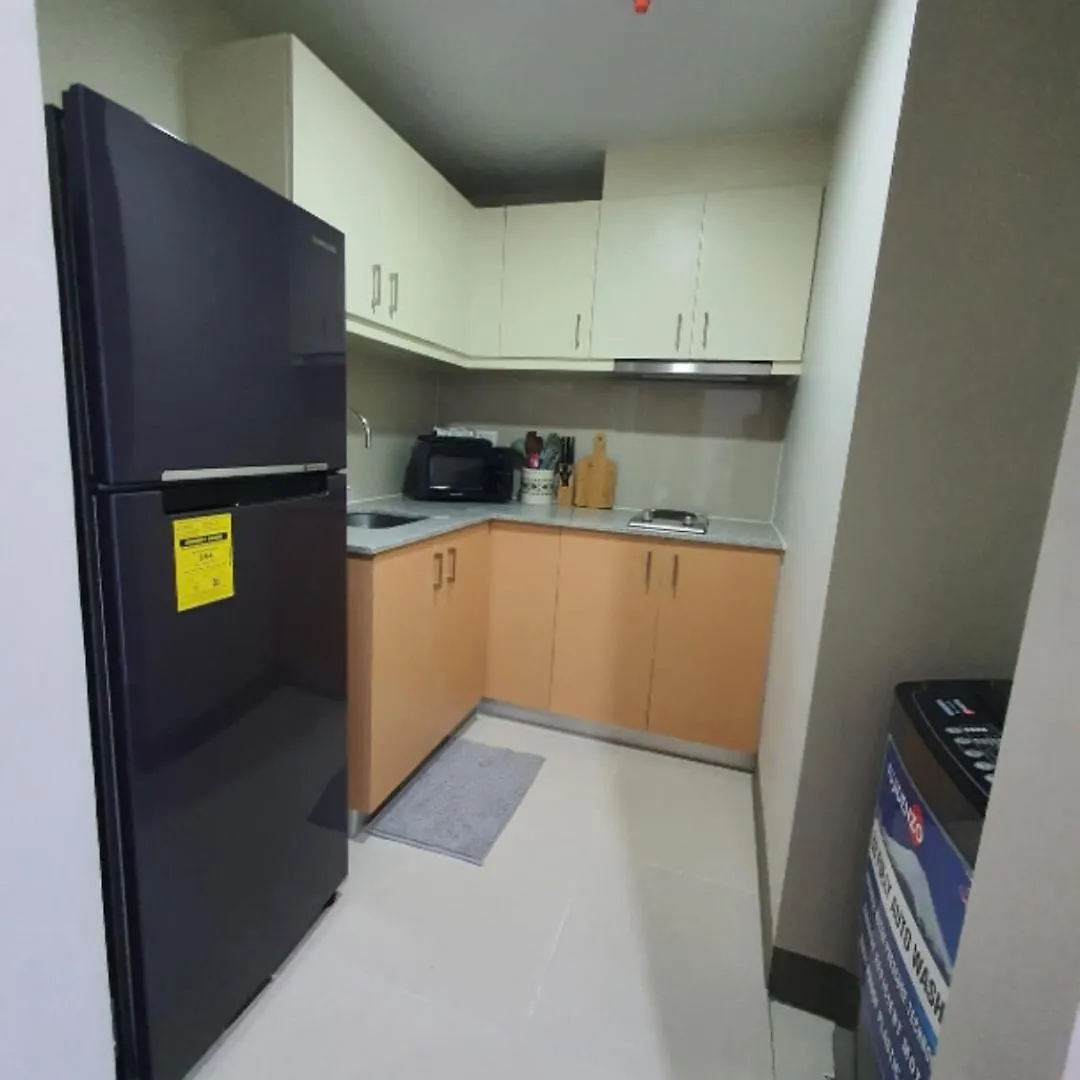 Apartmanhotel Modern 1 Bedroom In Bgc With Balcony Manila