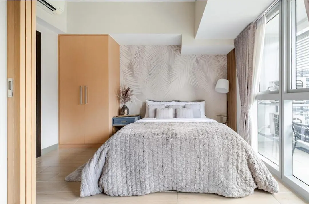 Apartmanhotel Modern 1 Bedroom In Bgc With Balcony Manila