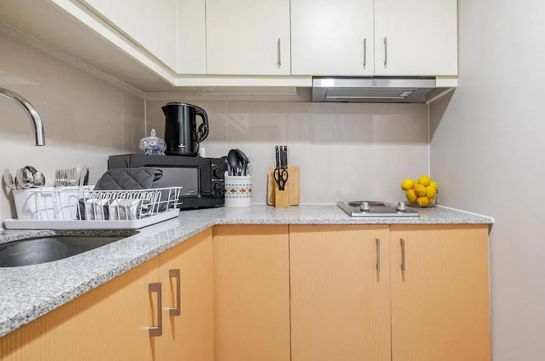Apartmanhotel Modern 1 Bedroom In Bgc With Balcony Manila