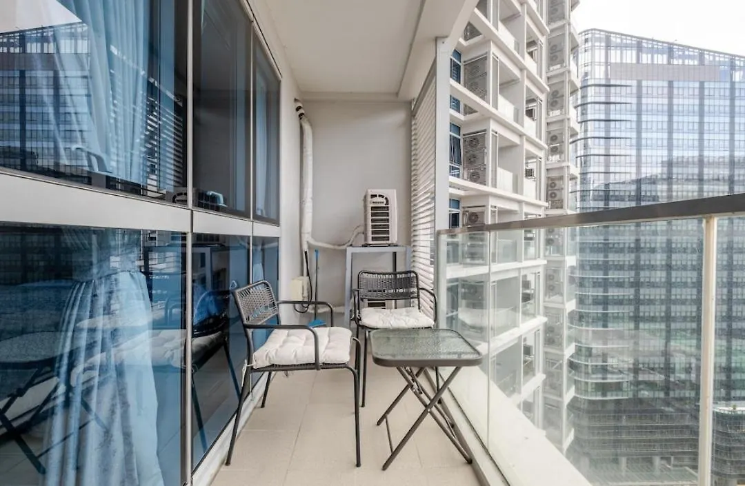 Modern 1 Bedroom In Bgc With Balcony Manila