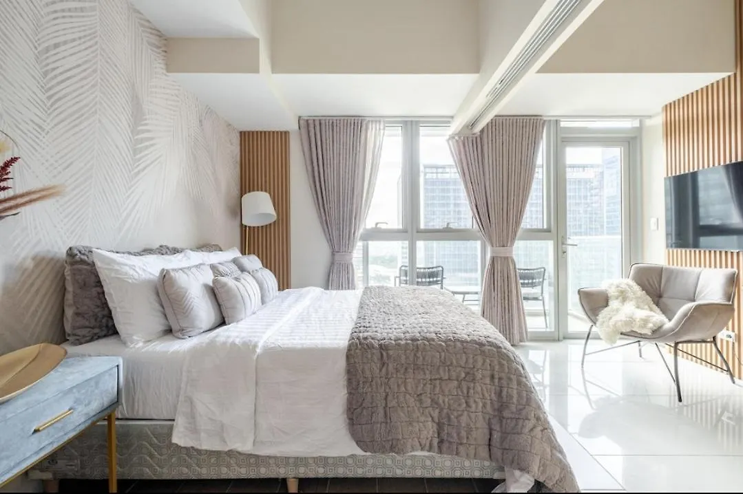 Apartmanhotel Modern 1 Bedroom In Bgc With Balcony Manila